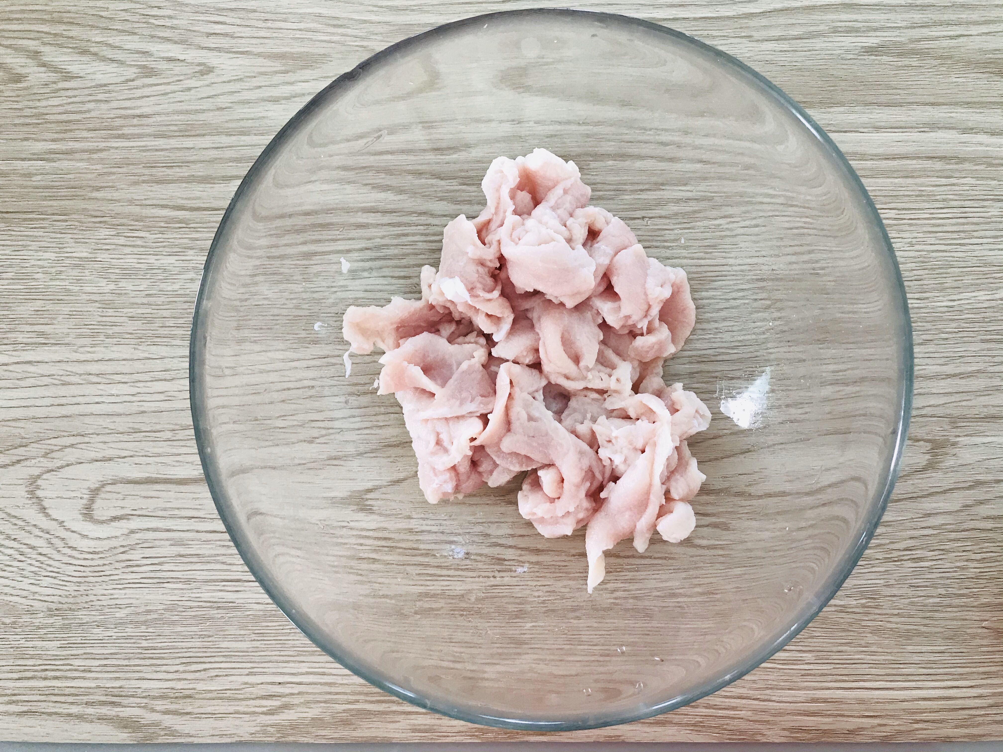 低卡简单又美味的咸鱼花腩煲的做法 步骤1