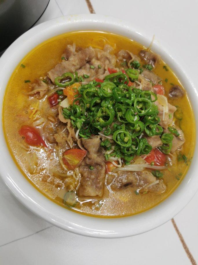 酸汤肥牛（超简单）