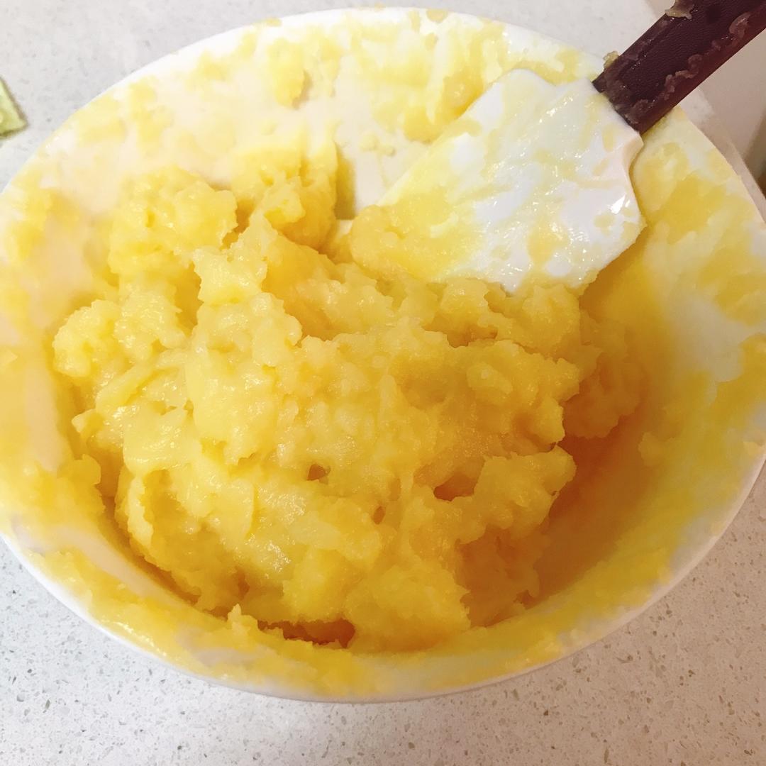 冰皮月饼(不会被腻到的奶黄馅)