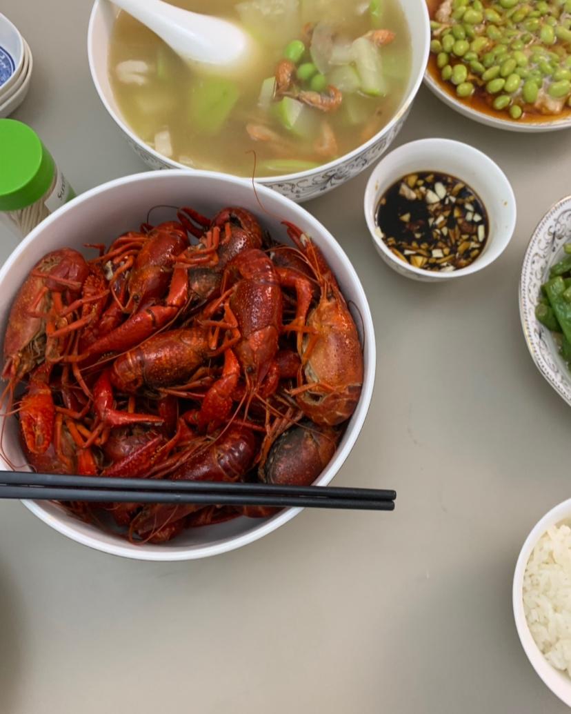 橘丽丝的清蒸小龙虾