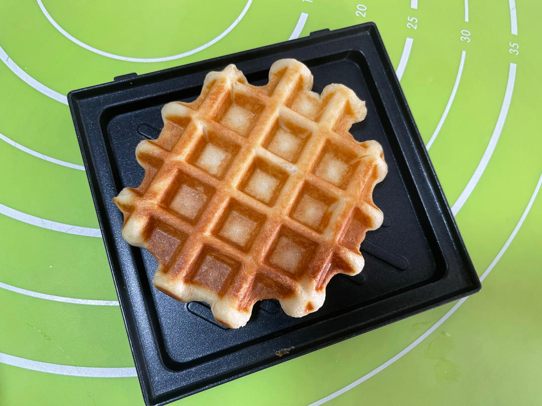 焦糖比利时华夫饼