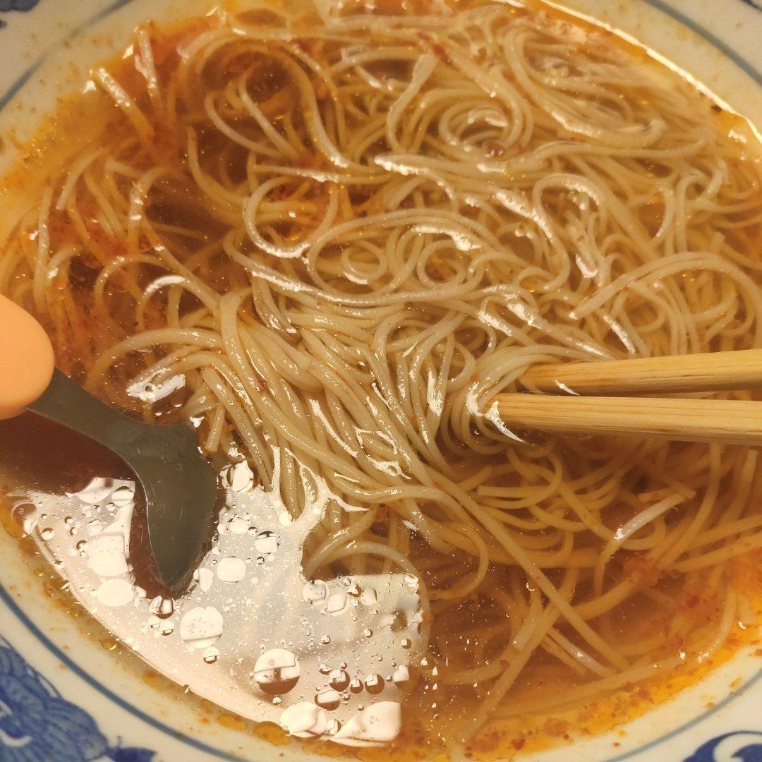 快手早餐-酱汤面，汤都喝光