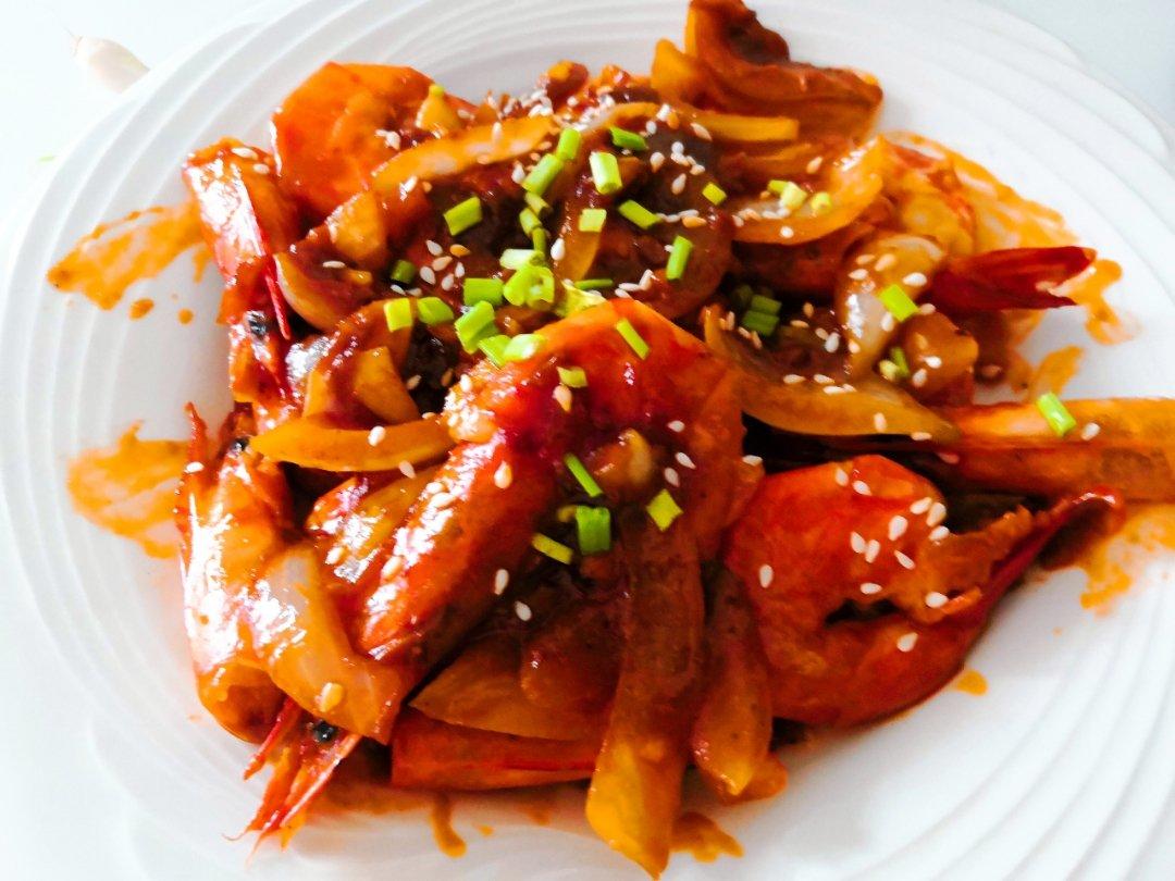 让吃货们停不下嘴的茄汁大虾