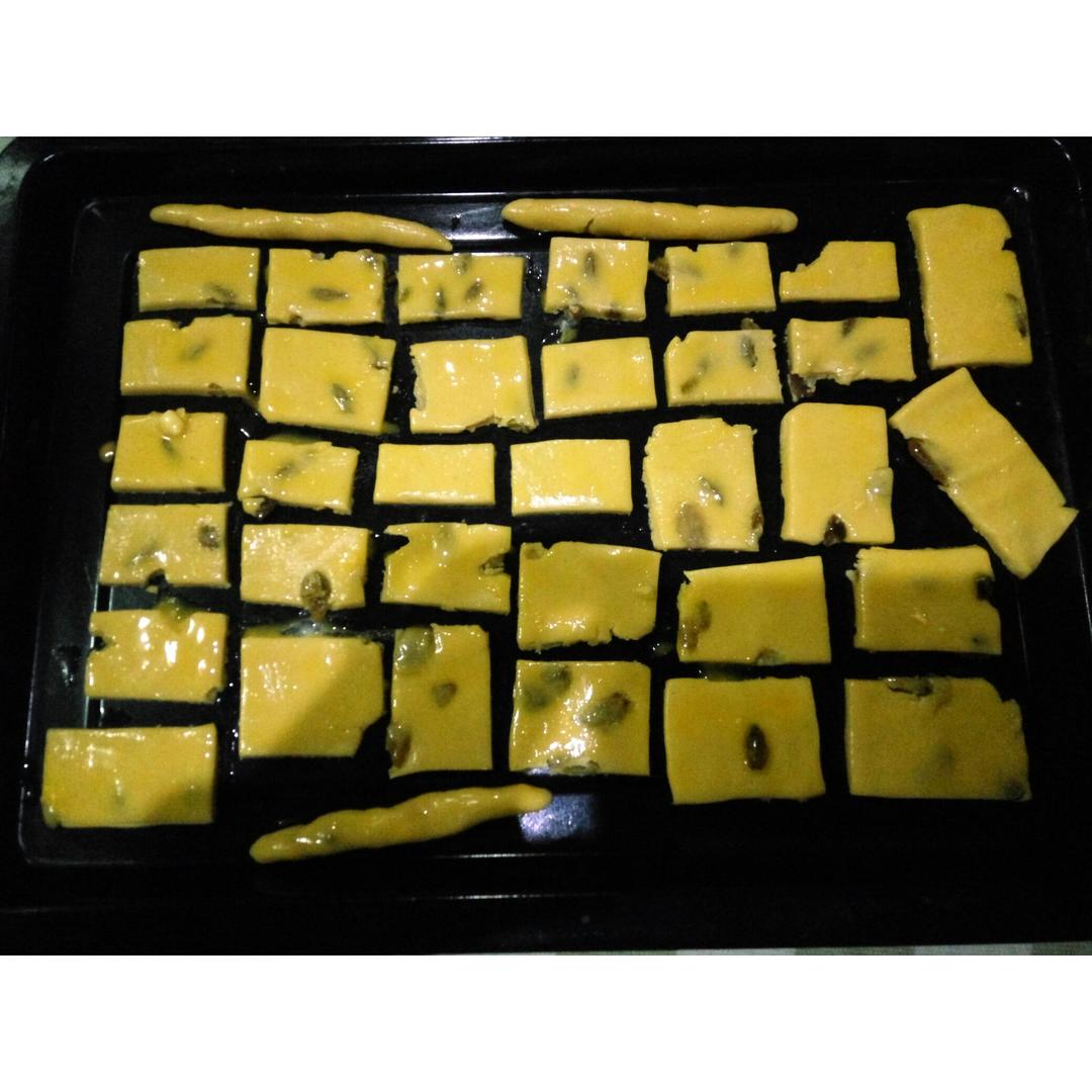 葡萄奶酥(超酥香的饼干)