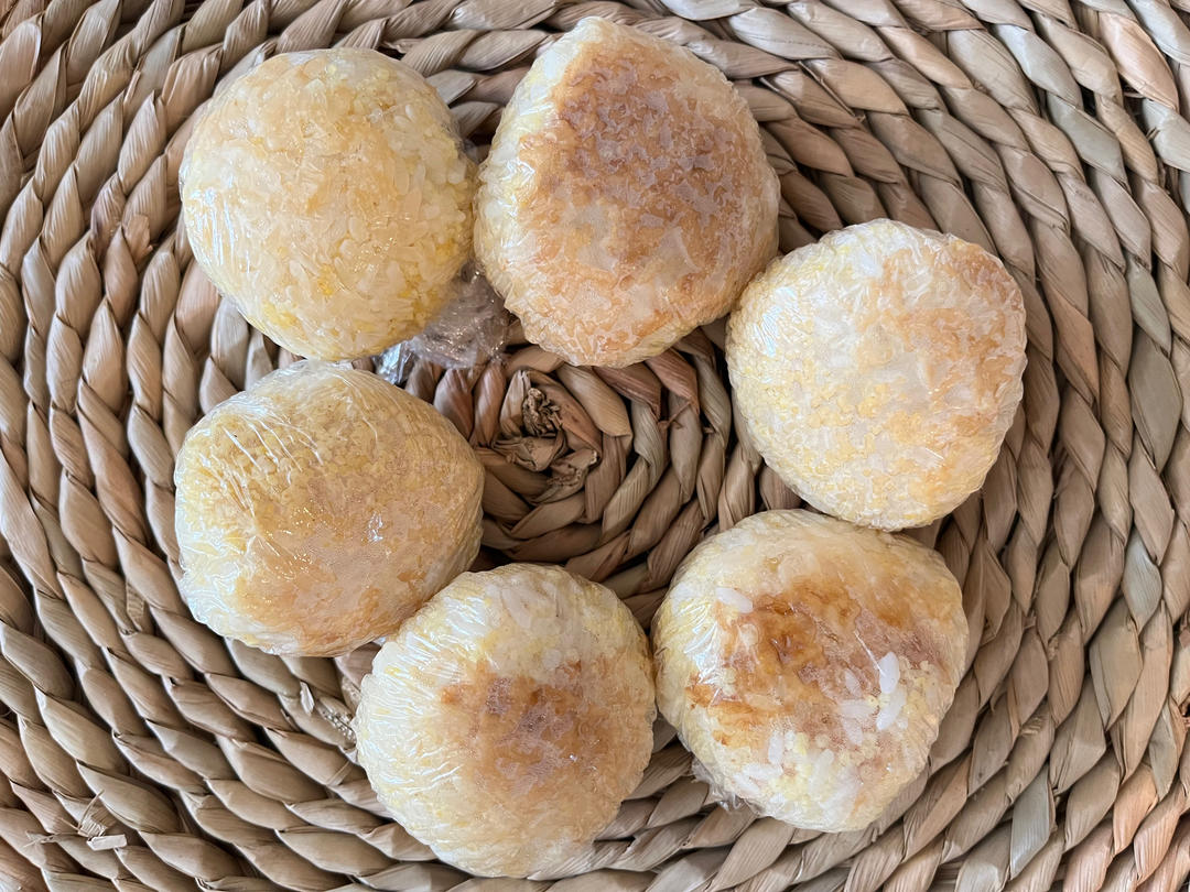 藜麦小米杂粮饭团（冷冻米饭）