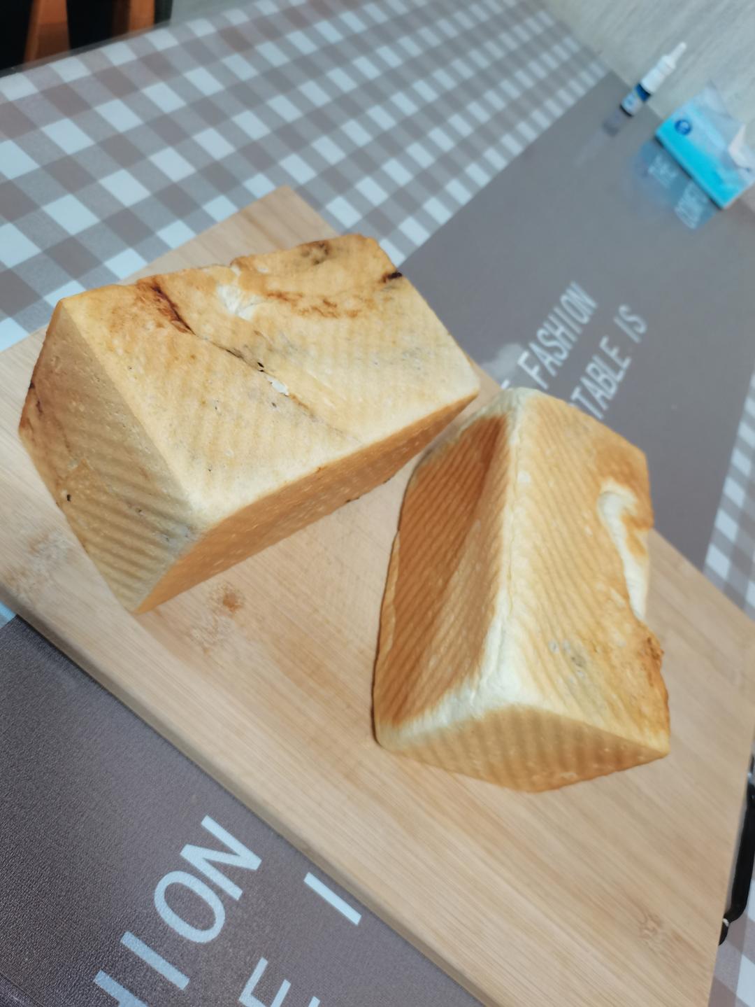 千层豆沙吐司