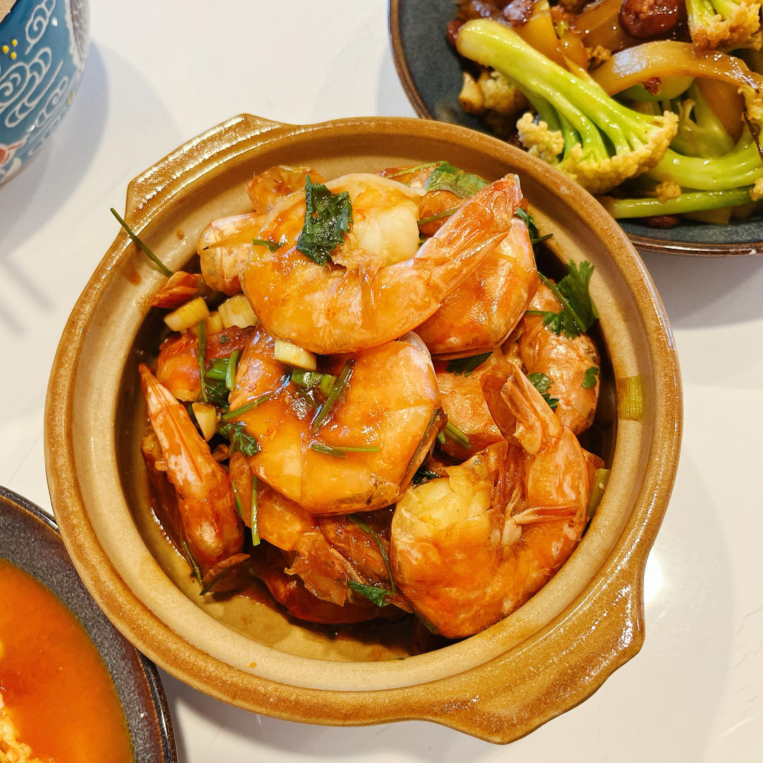 广式海鲜啫啫煲食谱给大家挖来啦，成功率百分百