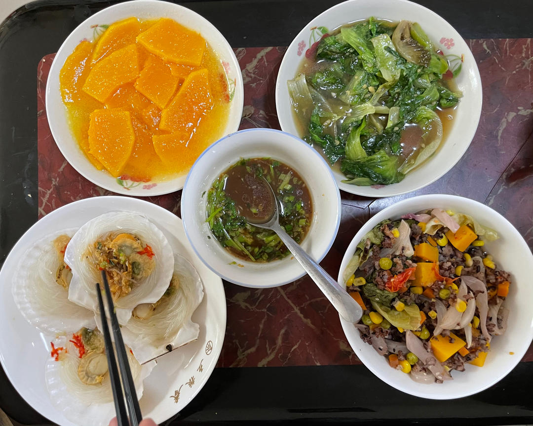 蒜蓉粉丝虾+蒜蓉粉丝扇贝‼️“蒸”的很健康