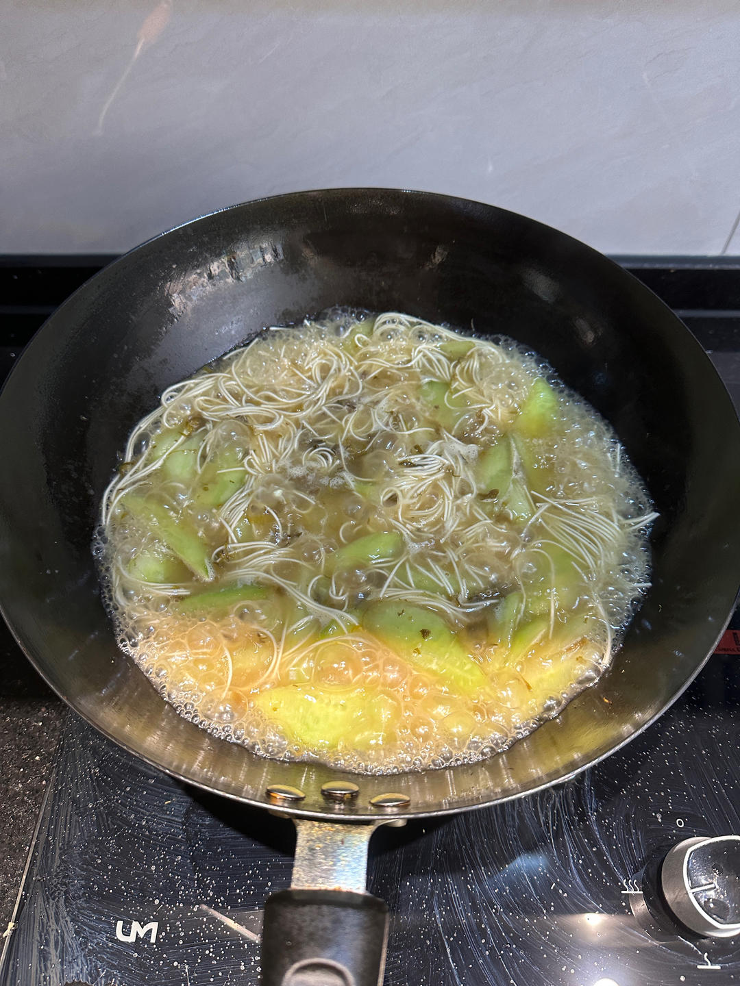 黄瓜炝锅面