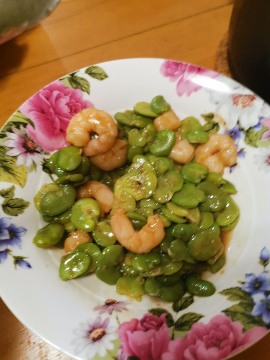 虾仁炒蚕豆
