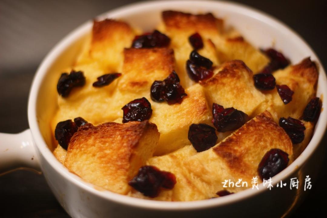 焗烤蔓越梅吐司布丁