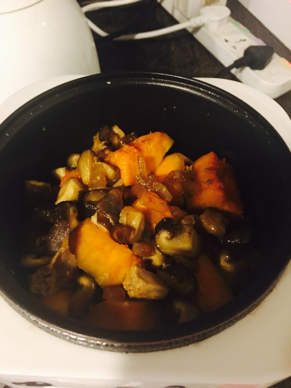 南瓜鸡肉饭