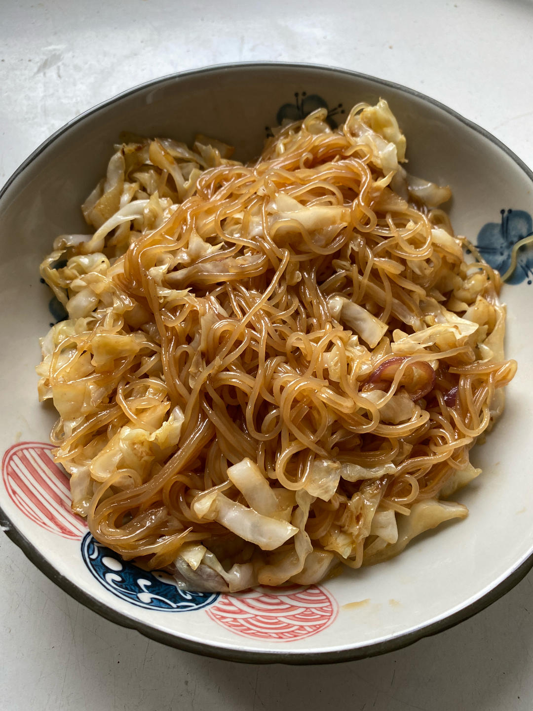最近爱吃粉丝粉条～包菜炒粉丝