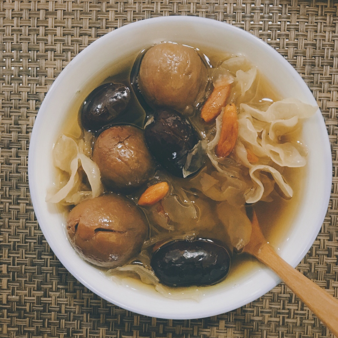 大姨妈之后的一个星期内食用，保证你满脸的胶原蛋白！