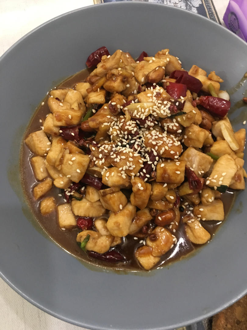 传统宫保鸡丁