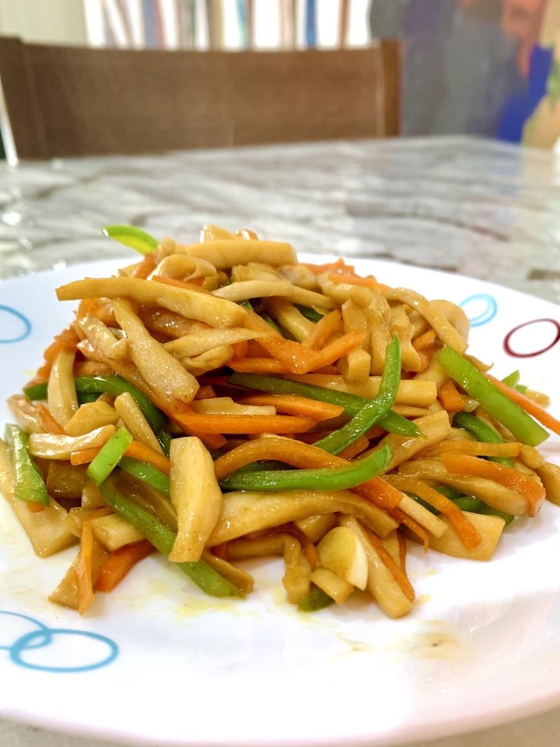 roro酱做的比肉还好吃的手撕杏鲍菇