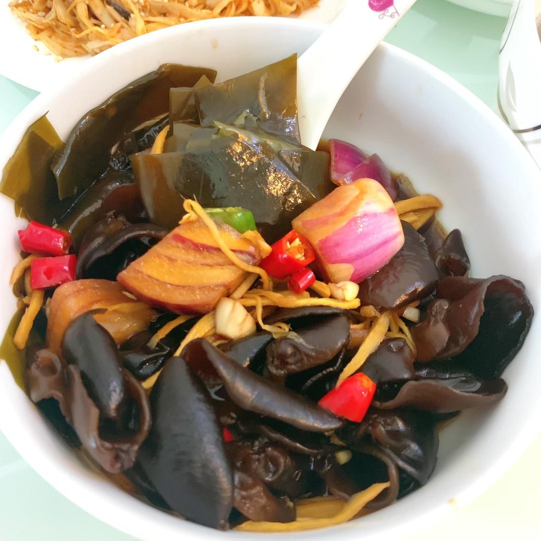 维罗妮卡飘做的简单好吃的老醋海带醋泡海带