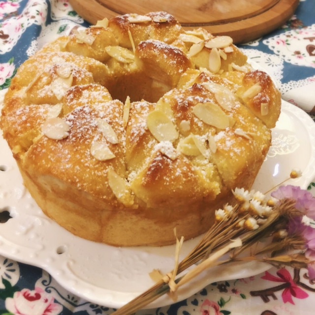 日式香浓炼乳面包