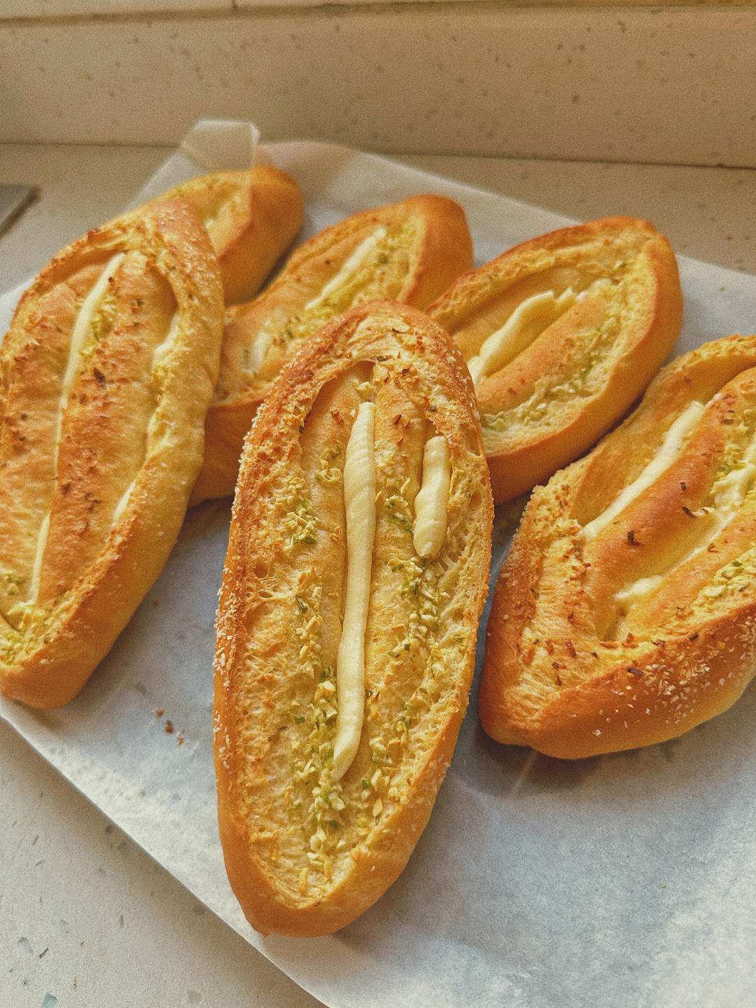 【复刻山姆蒜香乳酪软法面包】香气天花板！