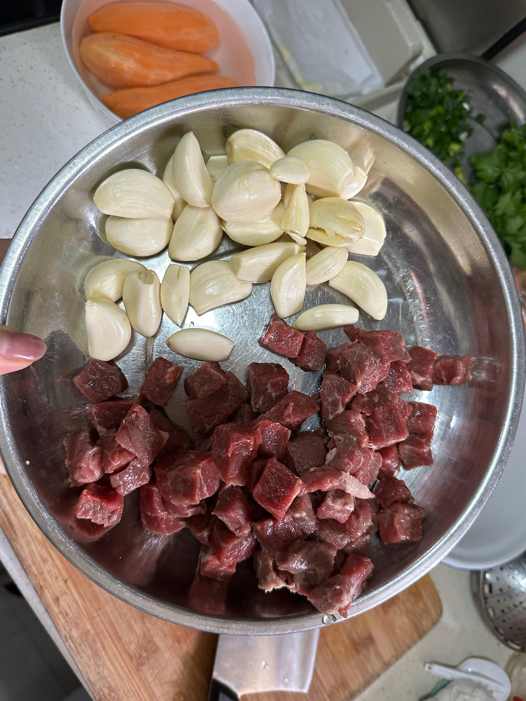 好吃到舔盘的蒜香黑椒牛肉粒