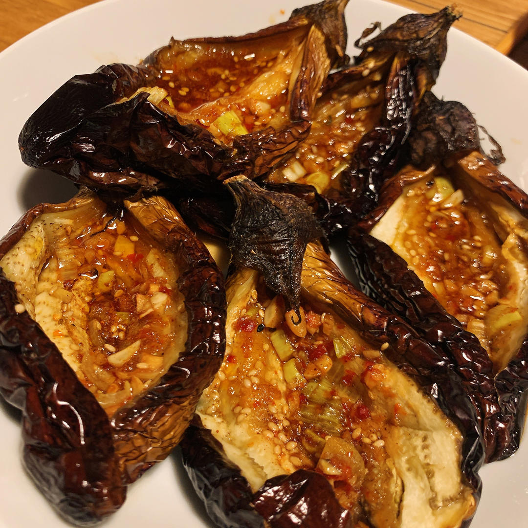 CC招牌菜销魂烤茄子，百吃不厌！