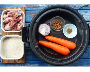 新疆羊肉抓饭～松下塔吉锅食谱的做法 步骤1