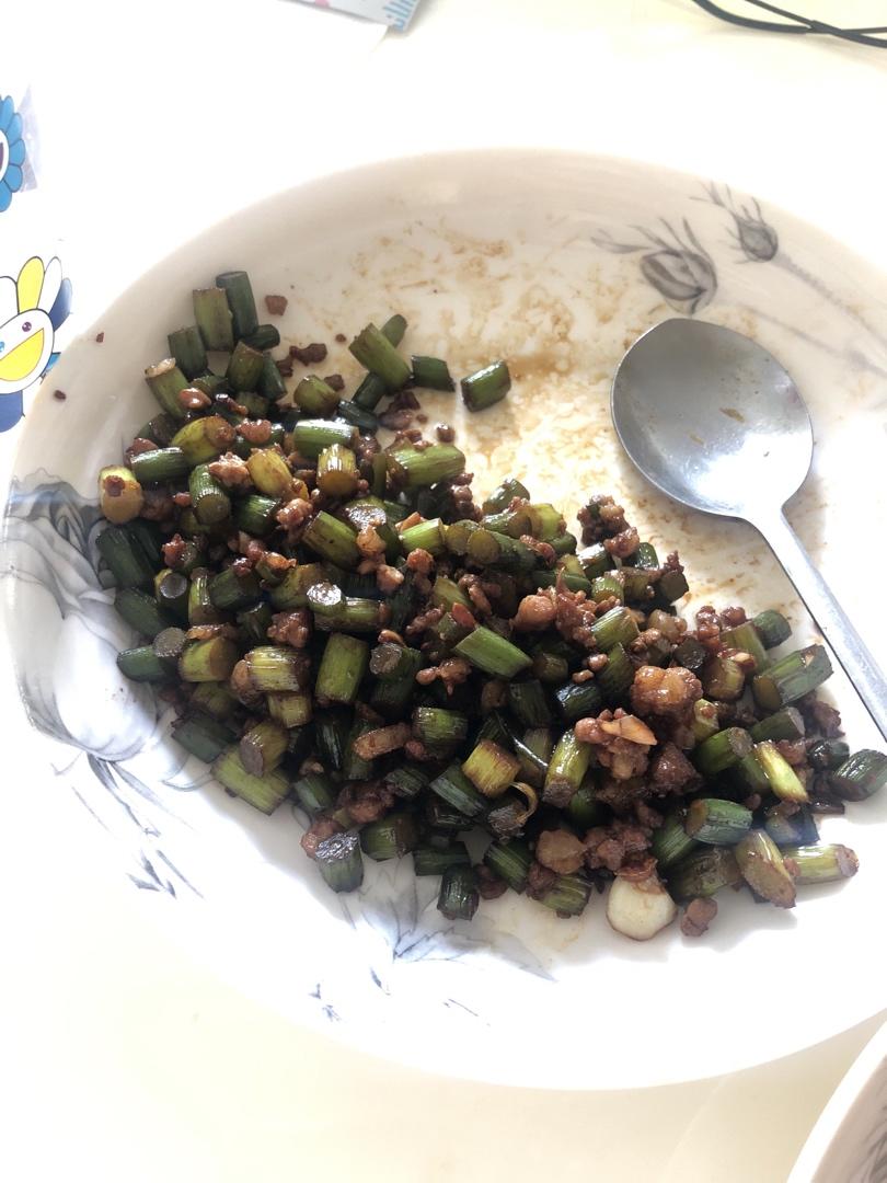 超下饭的蒜苔肉末