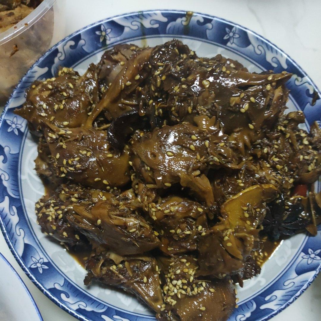 酱鸡头