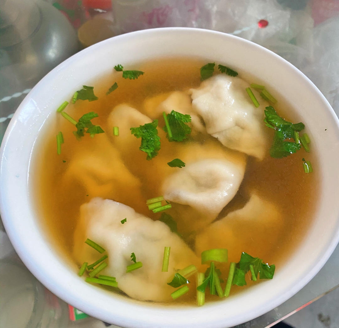 简单速冻饺子汤
