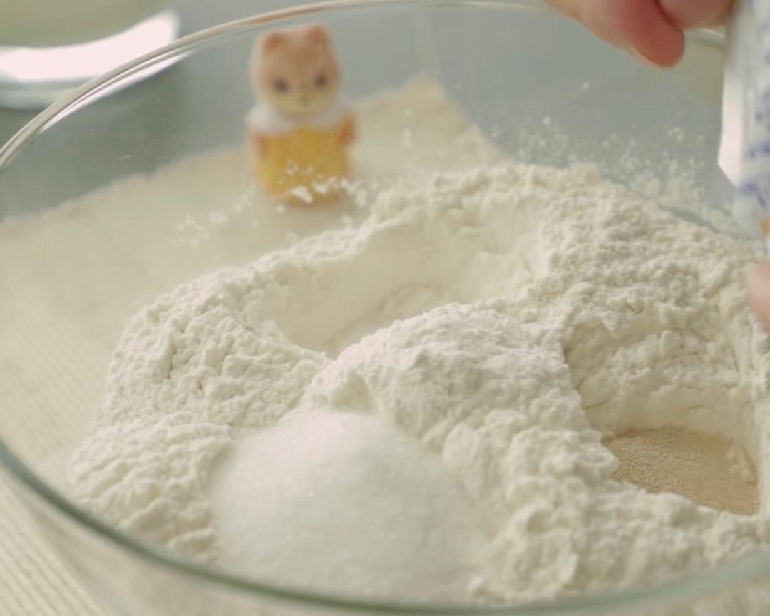 纯奶手撕吐司的做法 步骤1