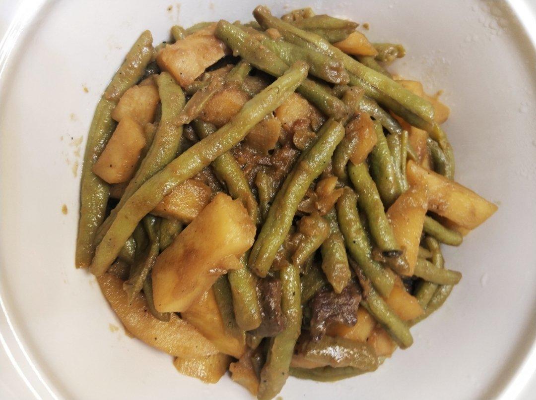 秘制芸豆炖土豆