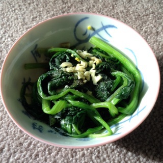 凉拌菠菜