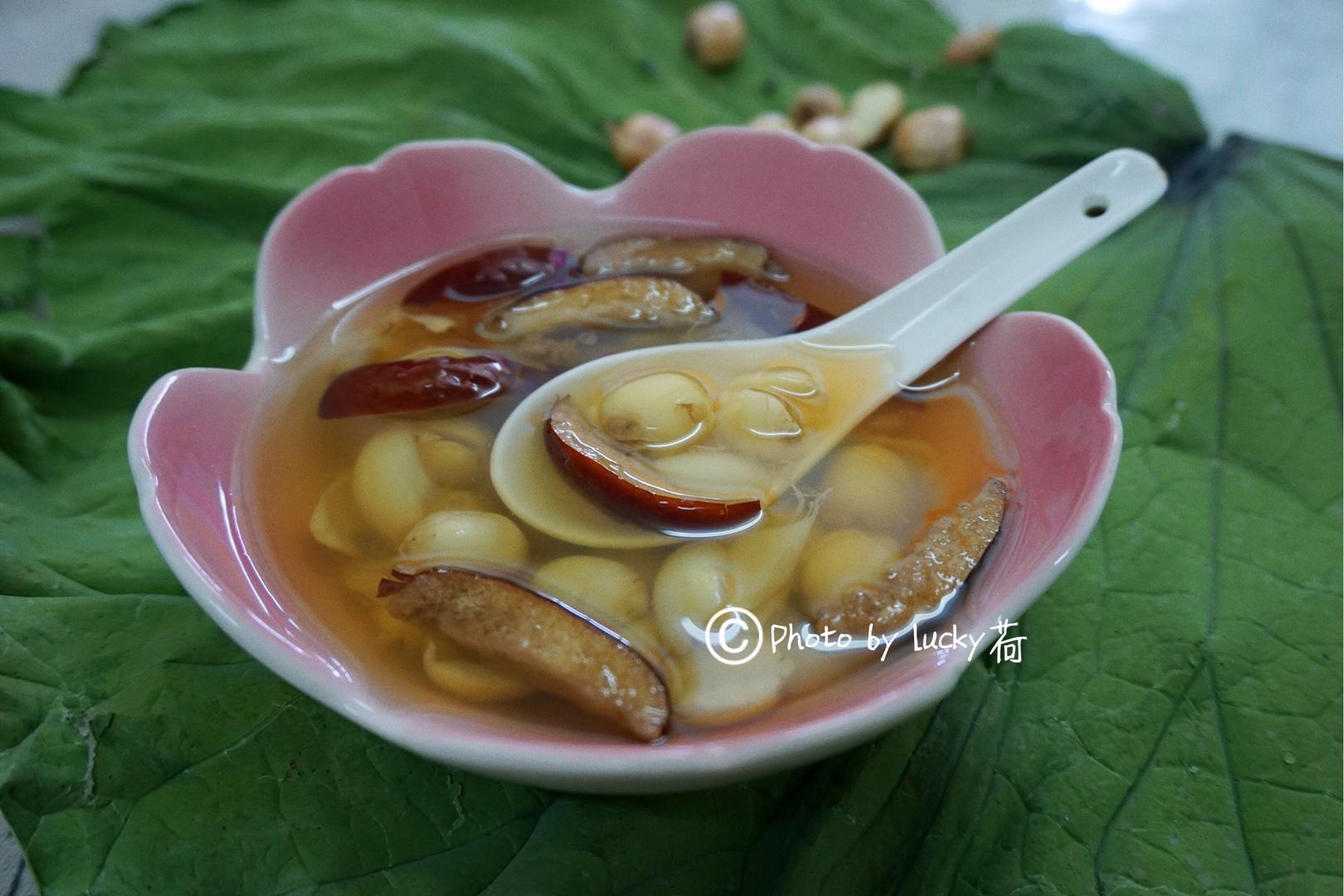 百合红枣莲子汤的做法