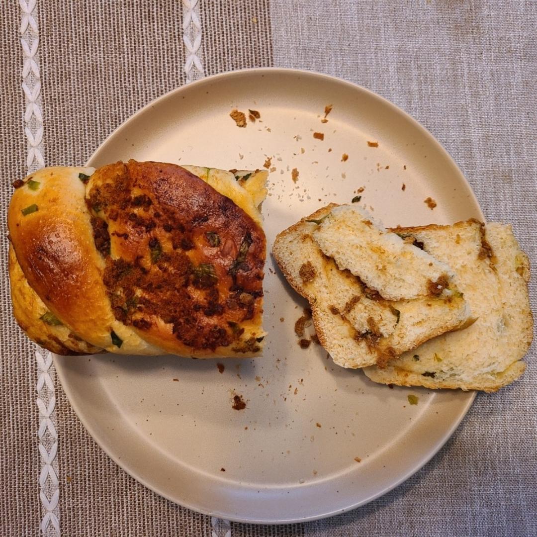 香葱肉松手撕吐司