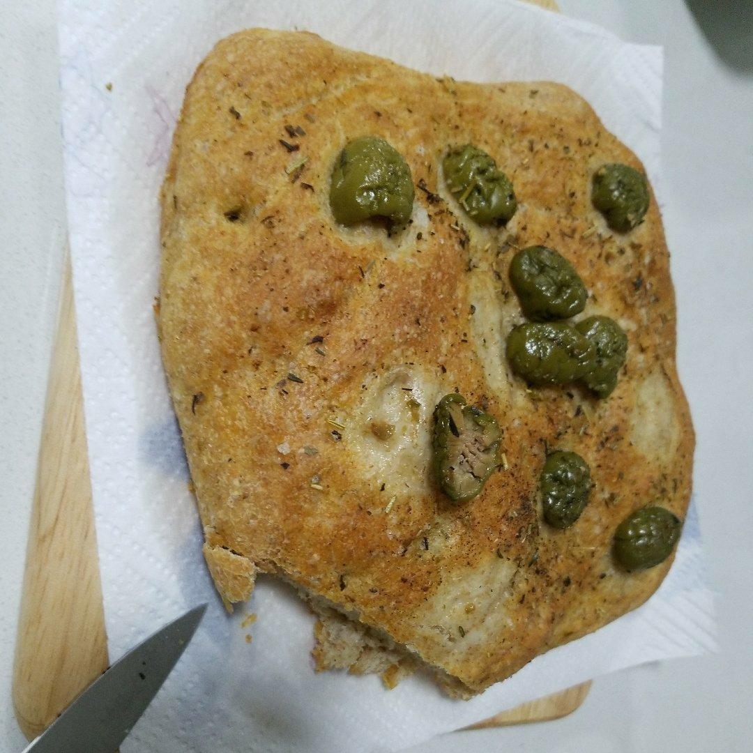 【KINFOLK】迷迭香佛卡夏（附天然酵种版）