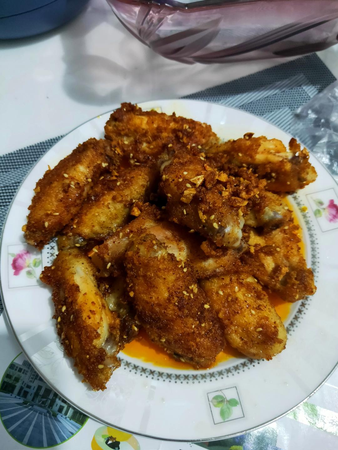 ㊙️外酥里嫩❗️好吃到舔手指的香辣脆皮鸡翅