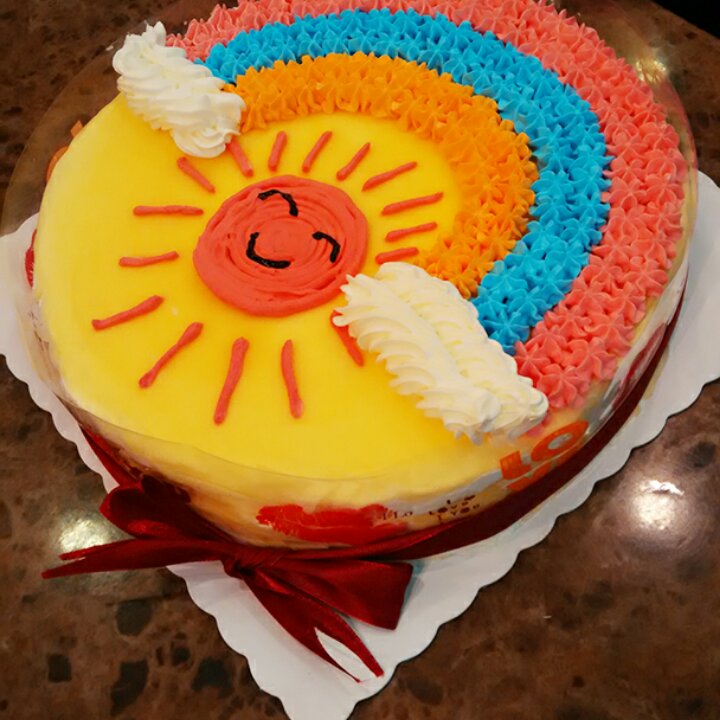 娜城以诺做的彩虹蛋糕