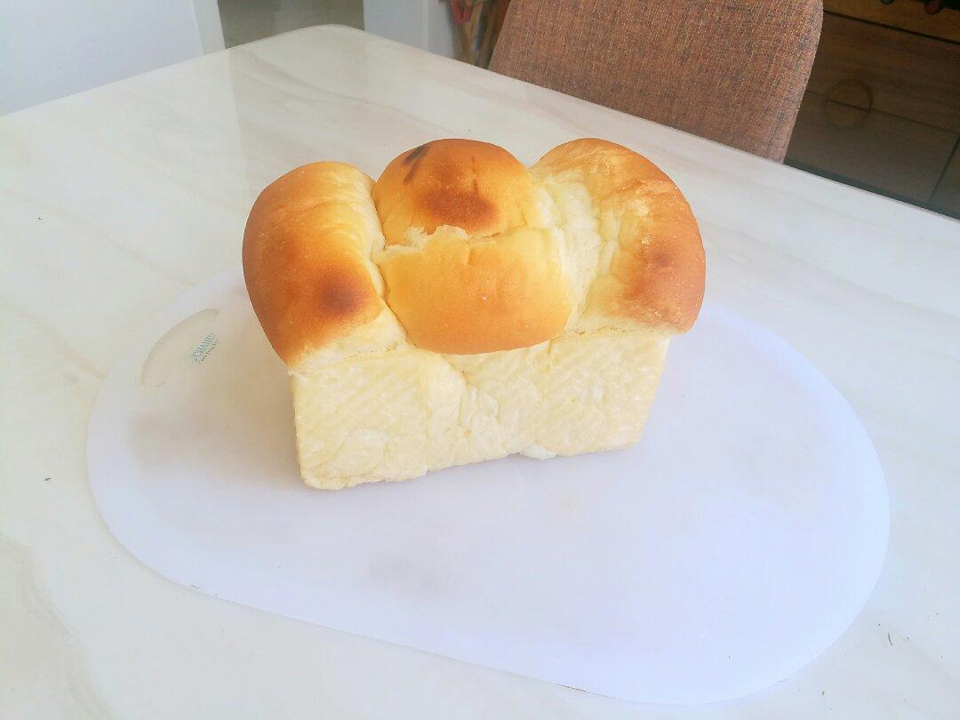 酸奶吐司面包