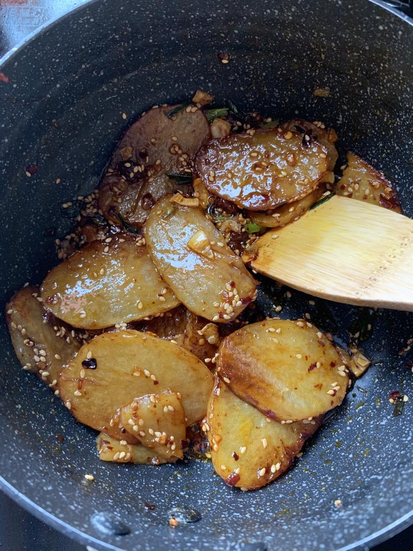 好吃到飙泪的香煎土豆片