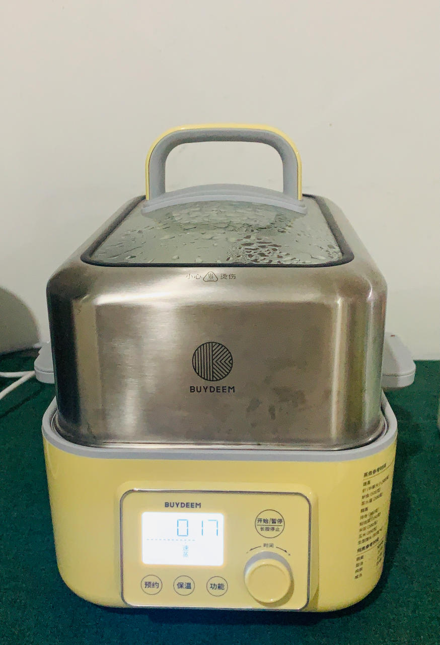 圆白菜猪肉蒸饺【12月北鼎蒸炖锅食谱】