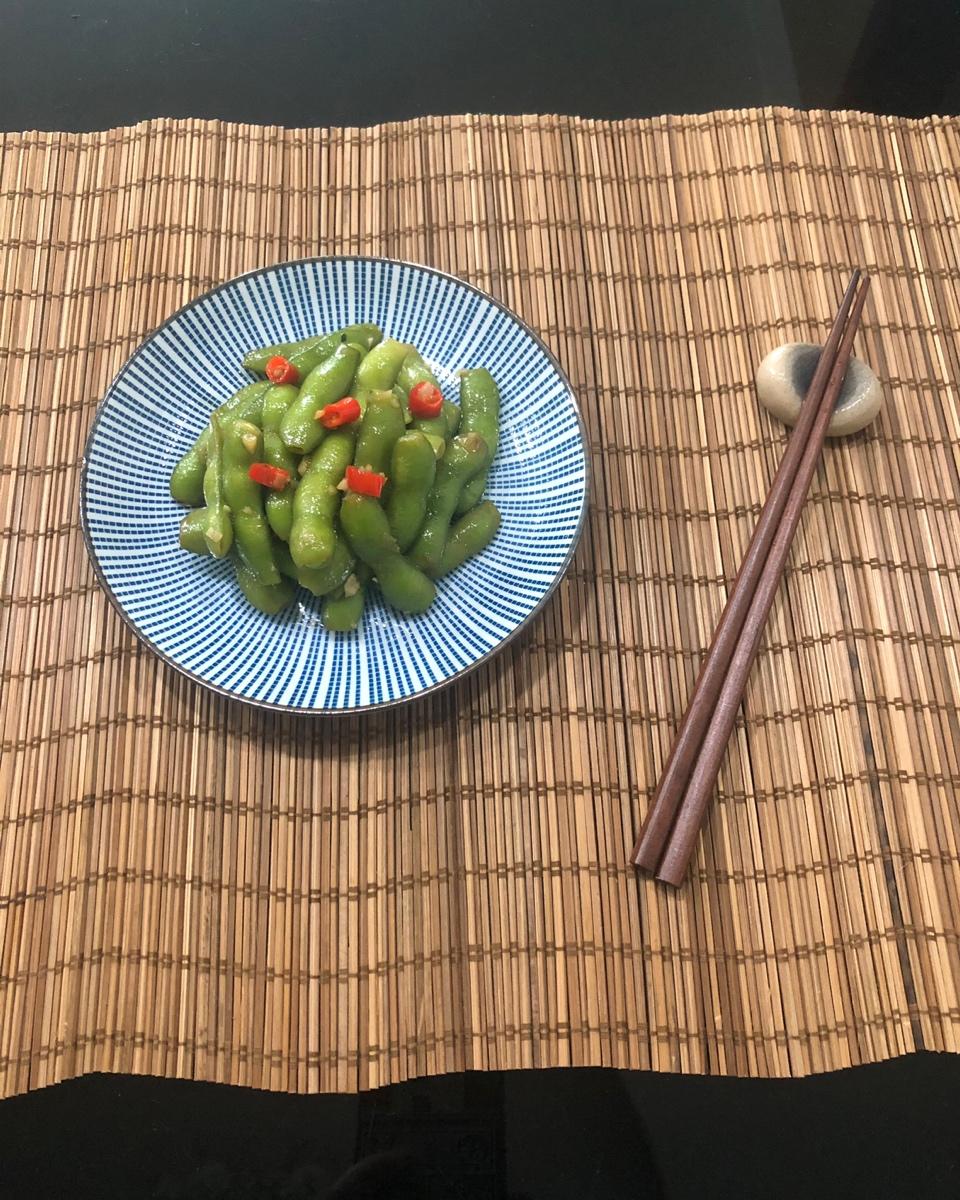 卤毛豆