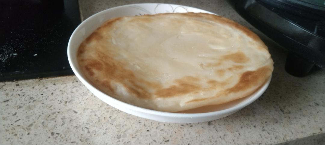 烙饼不硬的小窍门 掌握了你也能看出柔软多层凉了不硬的小油饼