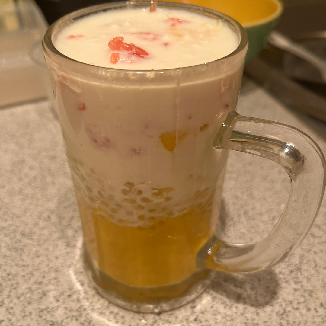 港式甜品——杨枝甘露(芒果西米露)附芒果花切法