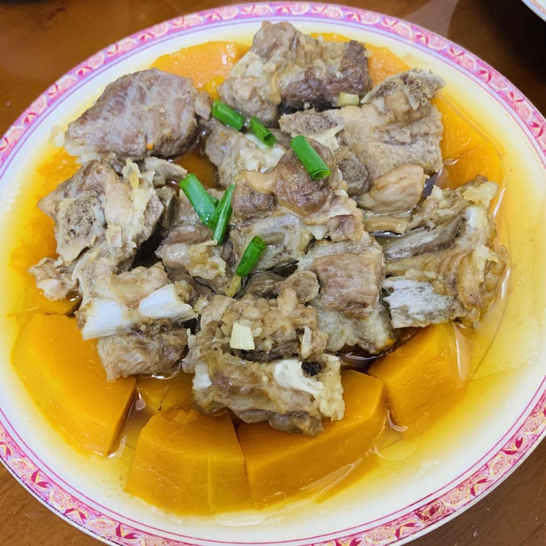 南瓜蒸排骨│多力浓香花生油X金牌家宴