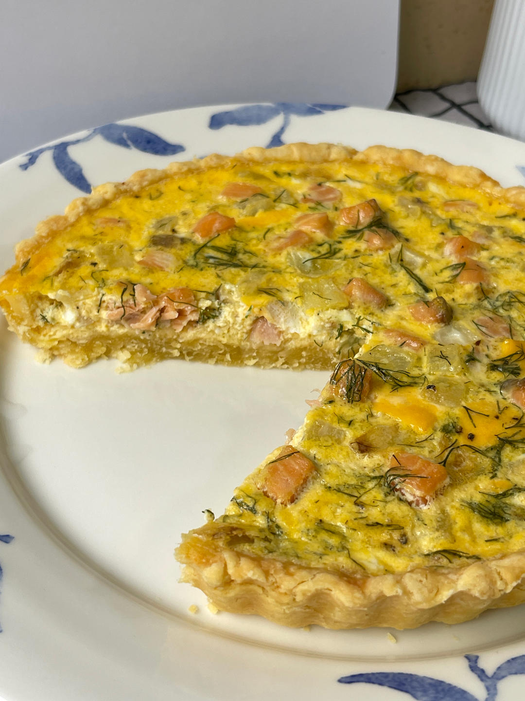 烟熏三文鱼莳萝法式咸塔Smoked Salmon,Dill and Sour Cream Quiche