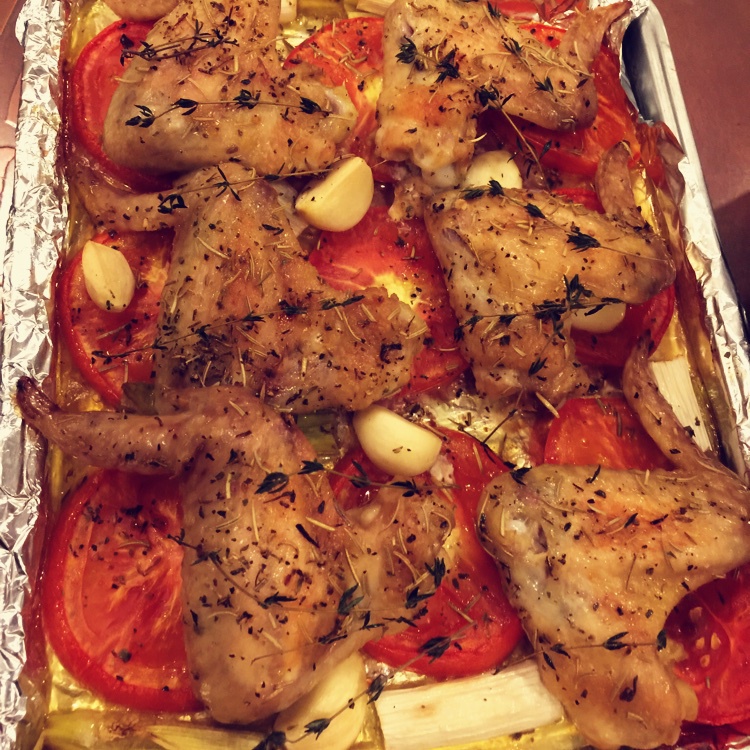 迷迭香番茄烤鸡腿/Roast chicken legs with rosemary and tomatoes