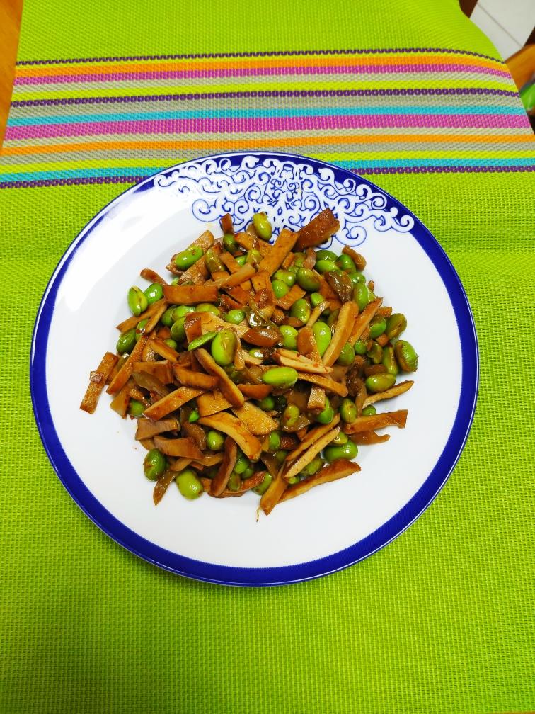 我家小菜——茶干榨菜炒毛豆的做法