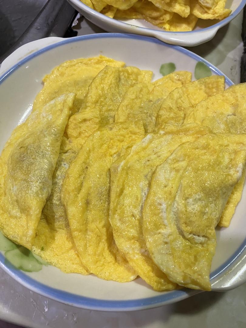 煎蛋：一双筷子一把勺，轻轻松松做蛋饺！