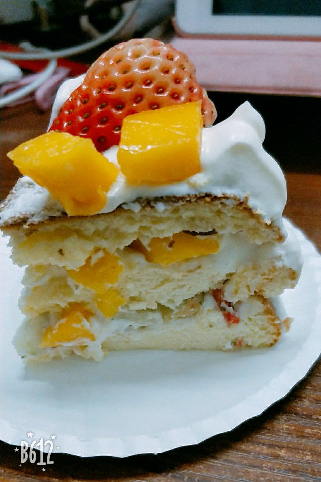 《Tinrry+》草莓奶油蛋糕（8寸配方）