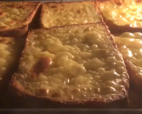 岩烧乳酪+淡奶油吐司